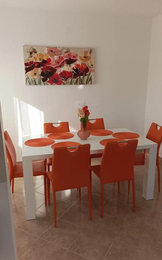 Family Apartments Tomy Пунат Екстериор снимка