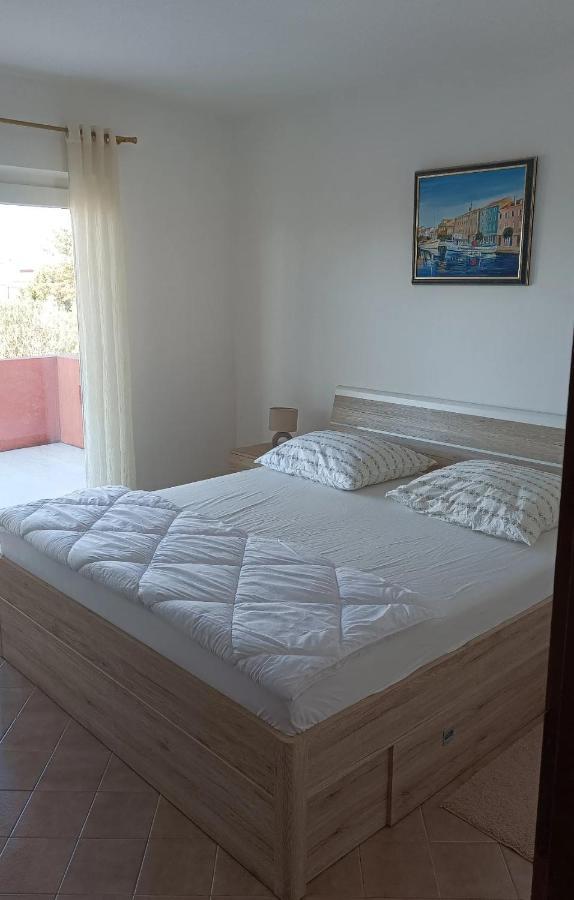 Family Apartments Tomy Пунат Екстериор снимка