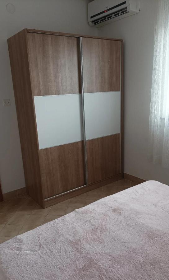 Family Apartments Tomy Пунат Екстериор снимка