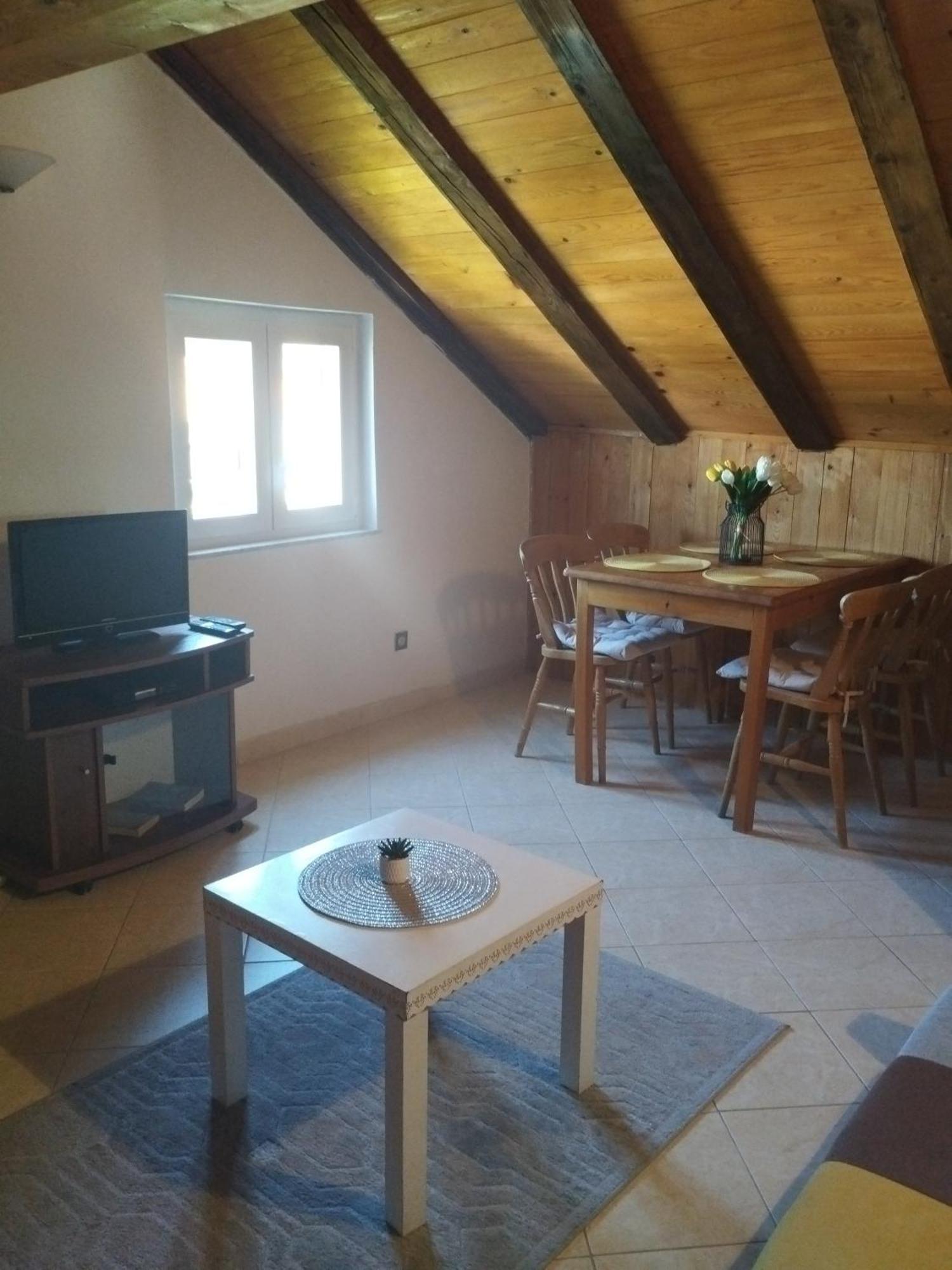 Family Apartments Tomy Пунат Екстериор снимка